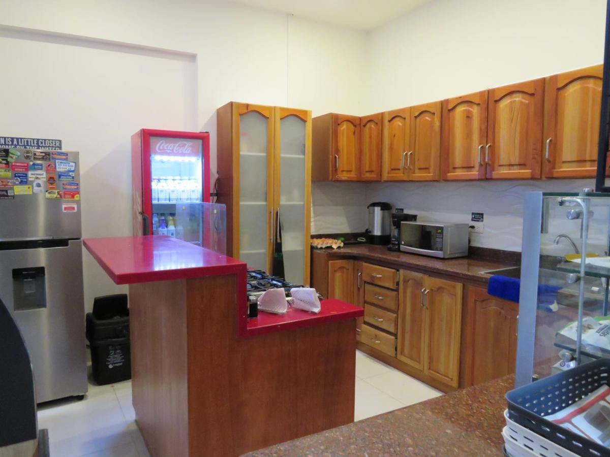 Albore Hostal بيريرا المظهر الخارجي الصورة